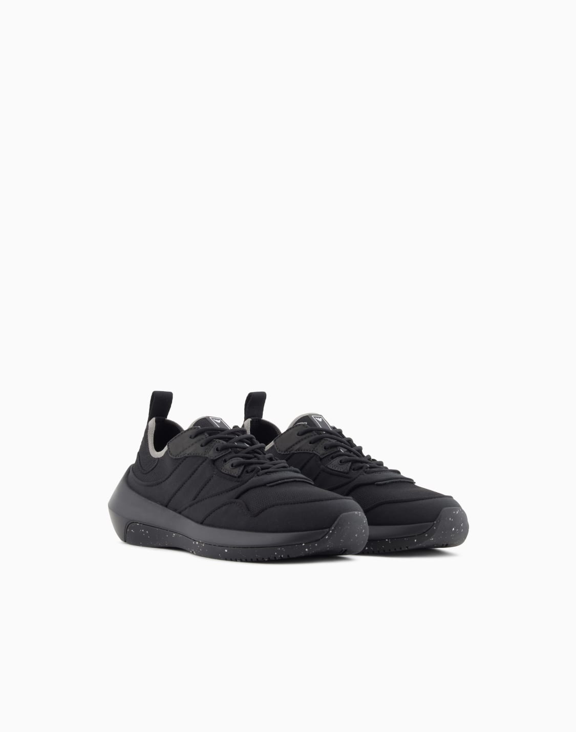 travel-essentials-knit-sneakers-negro--emporio-armani