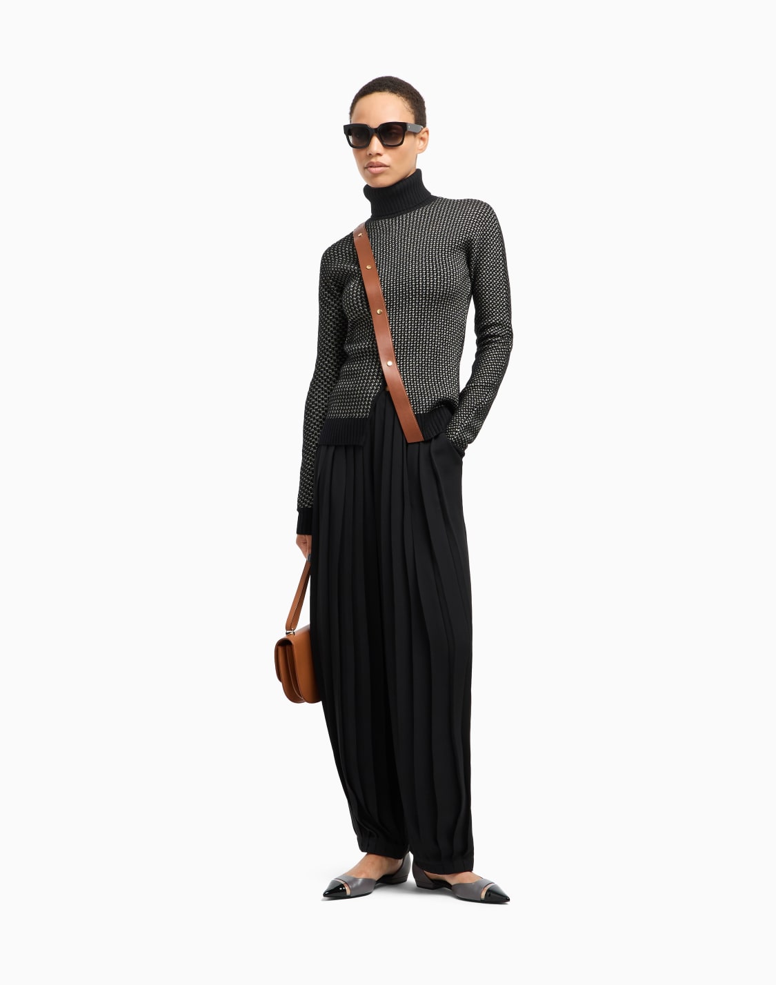 pantalon-en-triple-georgette-de-soie-plisse-asv-noir--giorgio-armani
