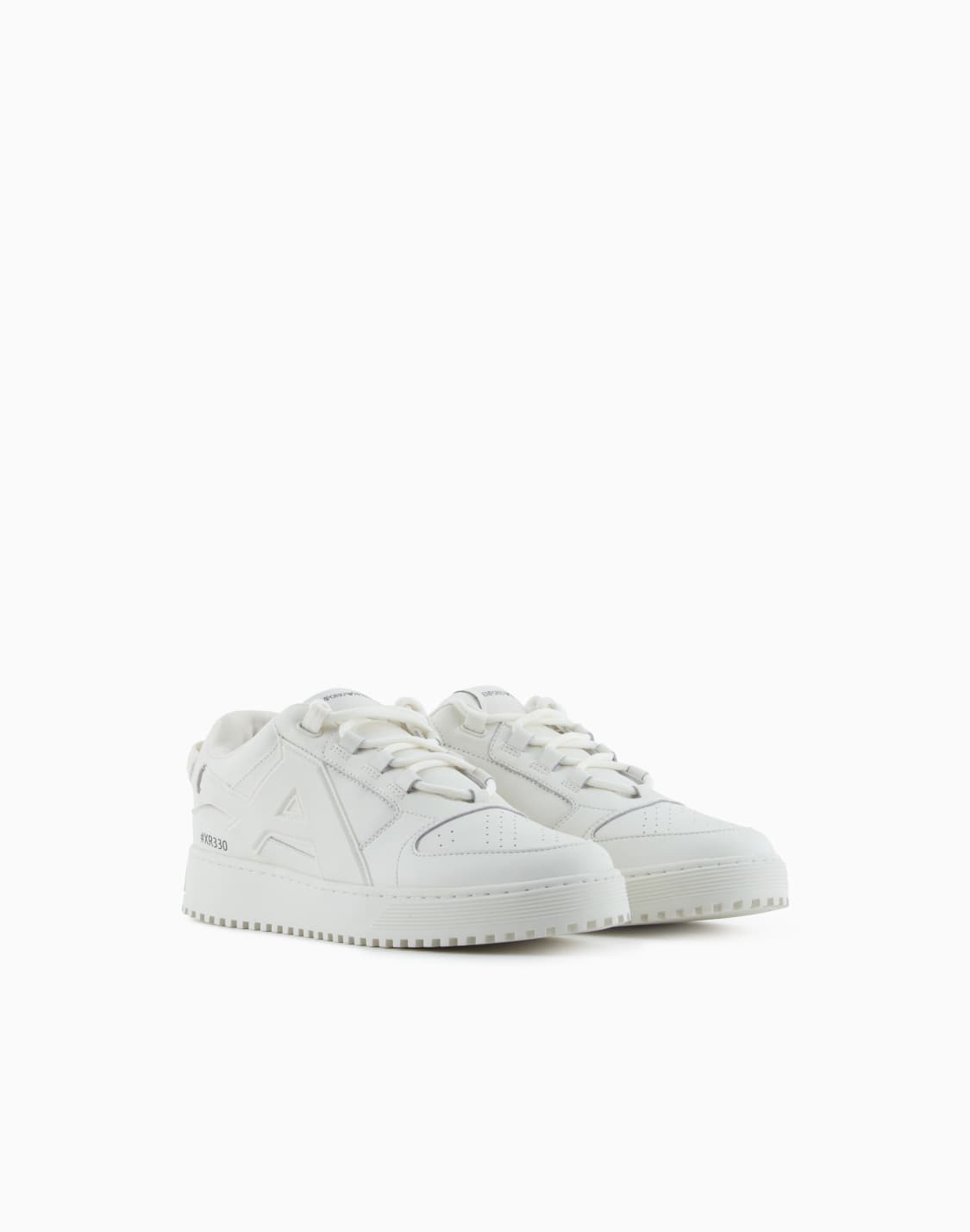 leather-sneakers-with-oversized-ea-patch-white--emporio-armani