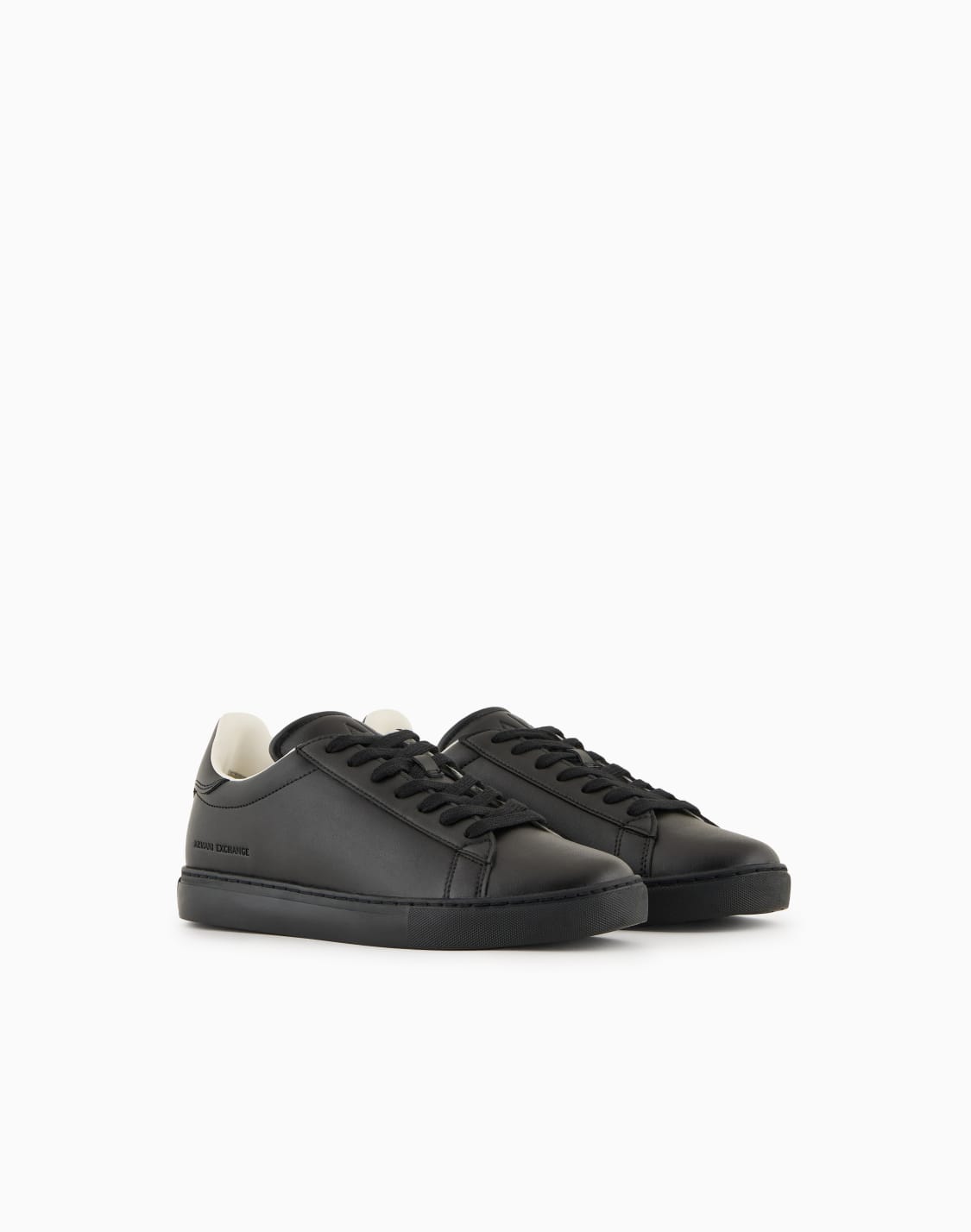 sneakers-black--armani-exchange