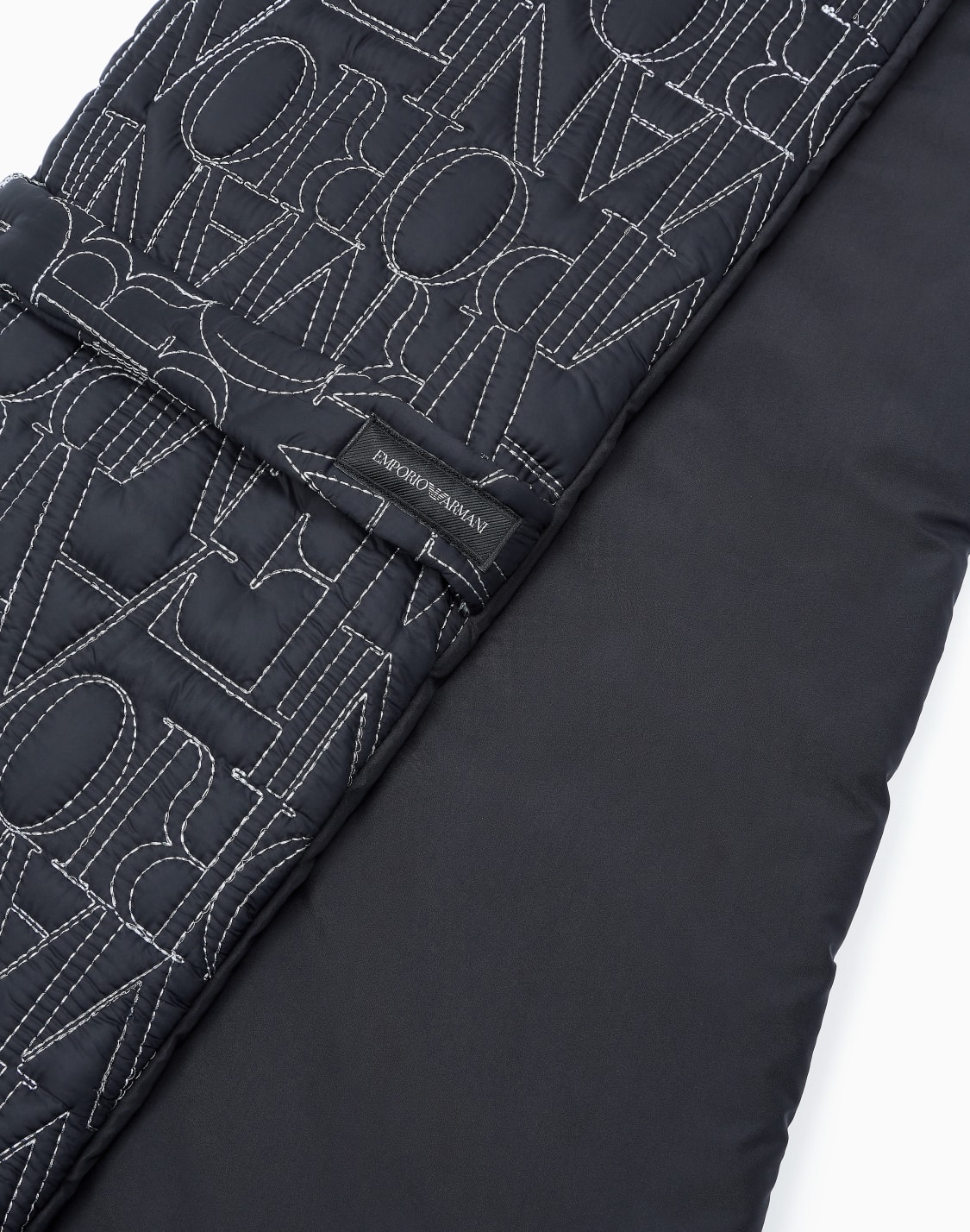 nylon-scarf-with-embroidered-logo-black--emporio-armani