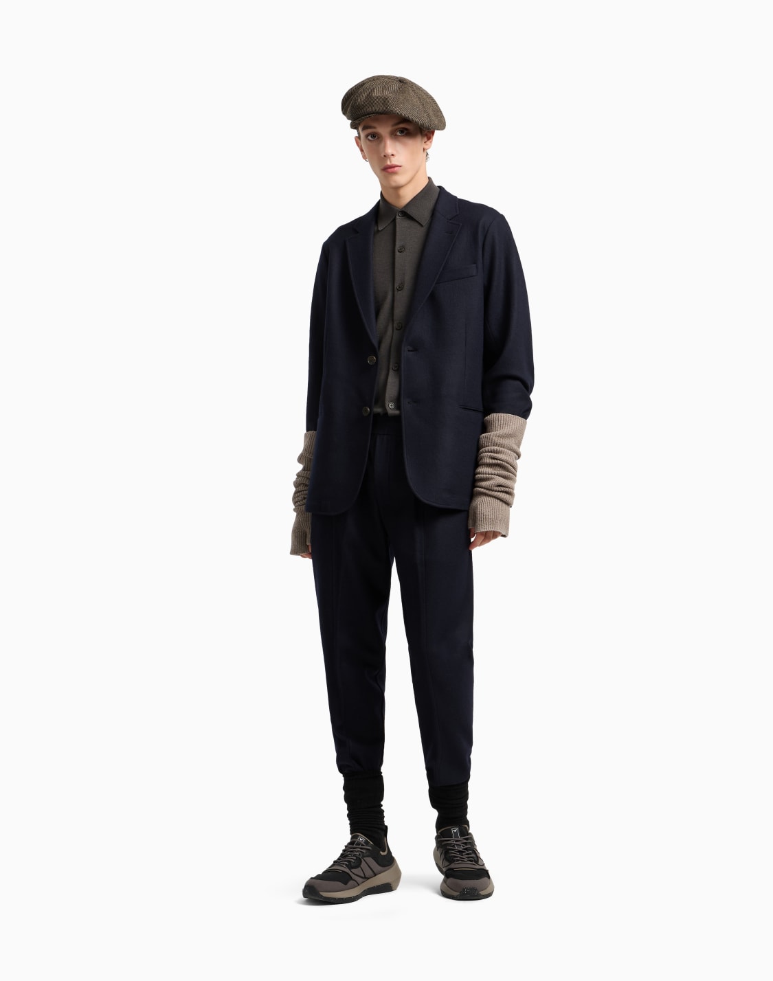 travel-essentials-single-breasted-virgin-wool-flannel-blazer-navy-blue--emporio-armani
