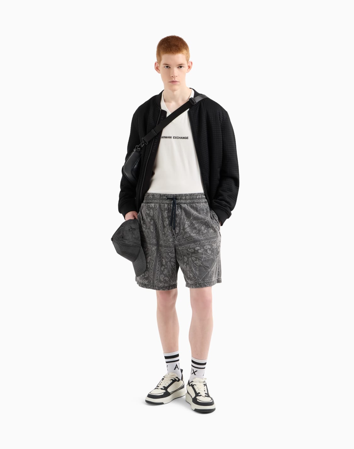 regular-fit-t-shirt-with-v-neck-blanco--armani-exchange