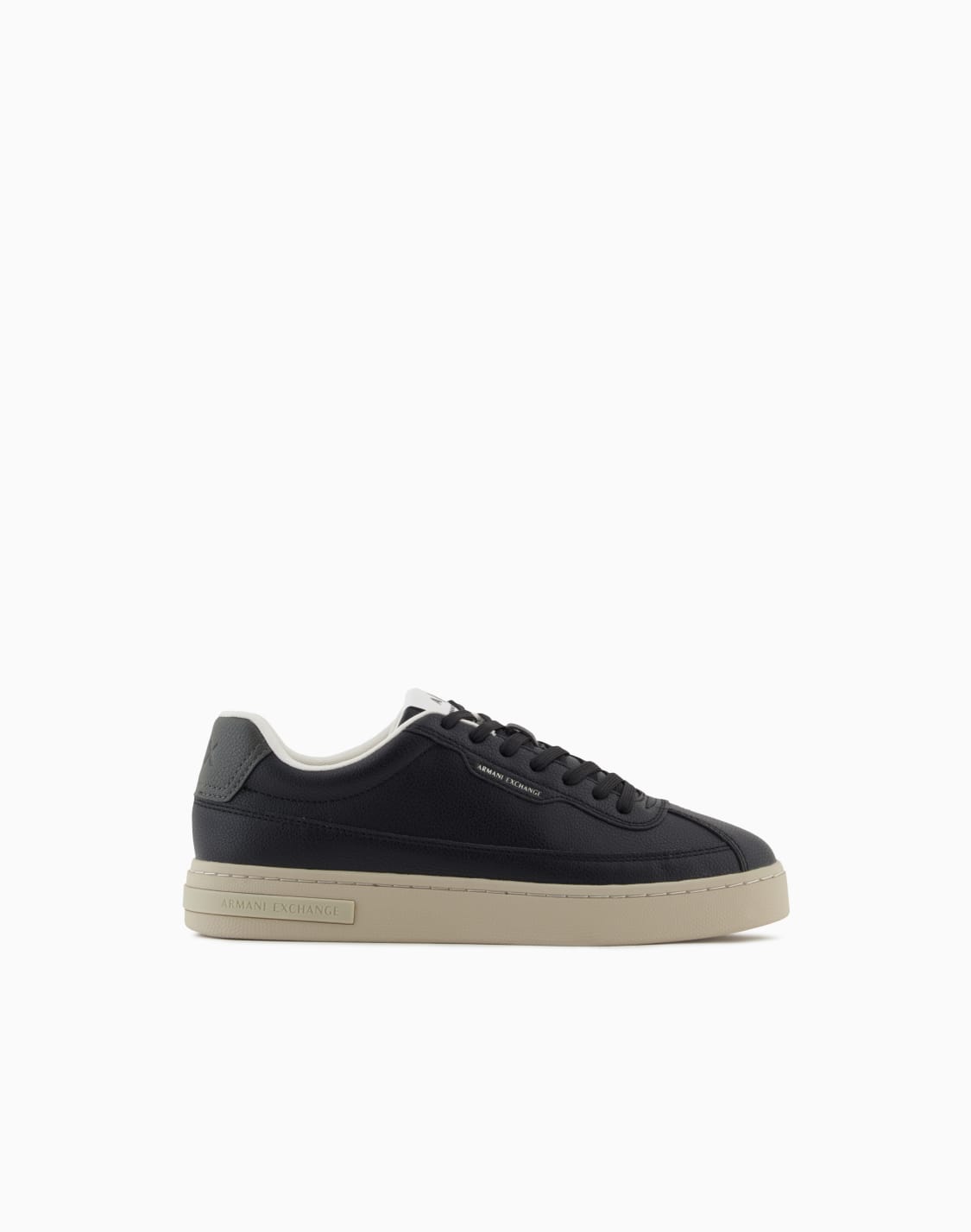 sneakers-black--armani-exchange