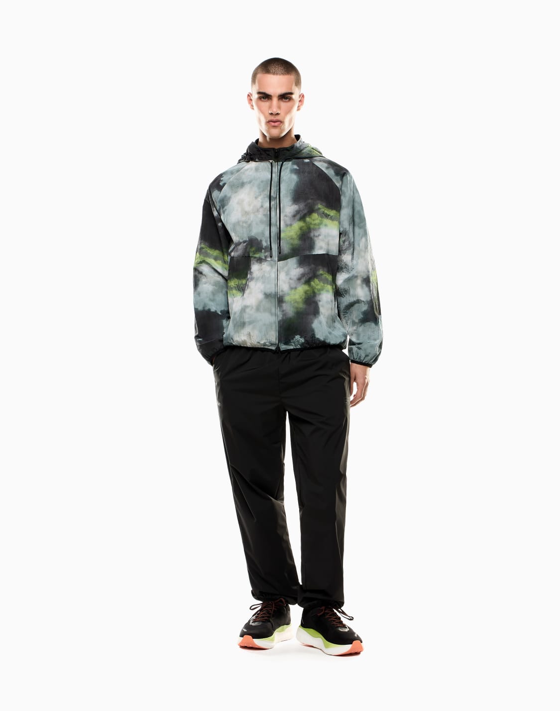 dynamic-athlete-printed-tracksuit-in-ventus7-technical-fabric-multicoloured--ea7