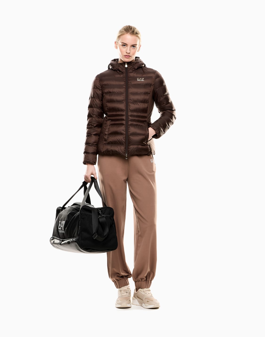 chaqueta-acolchada-core-lady-de-nailon-marrn--ea7