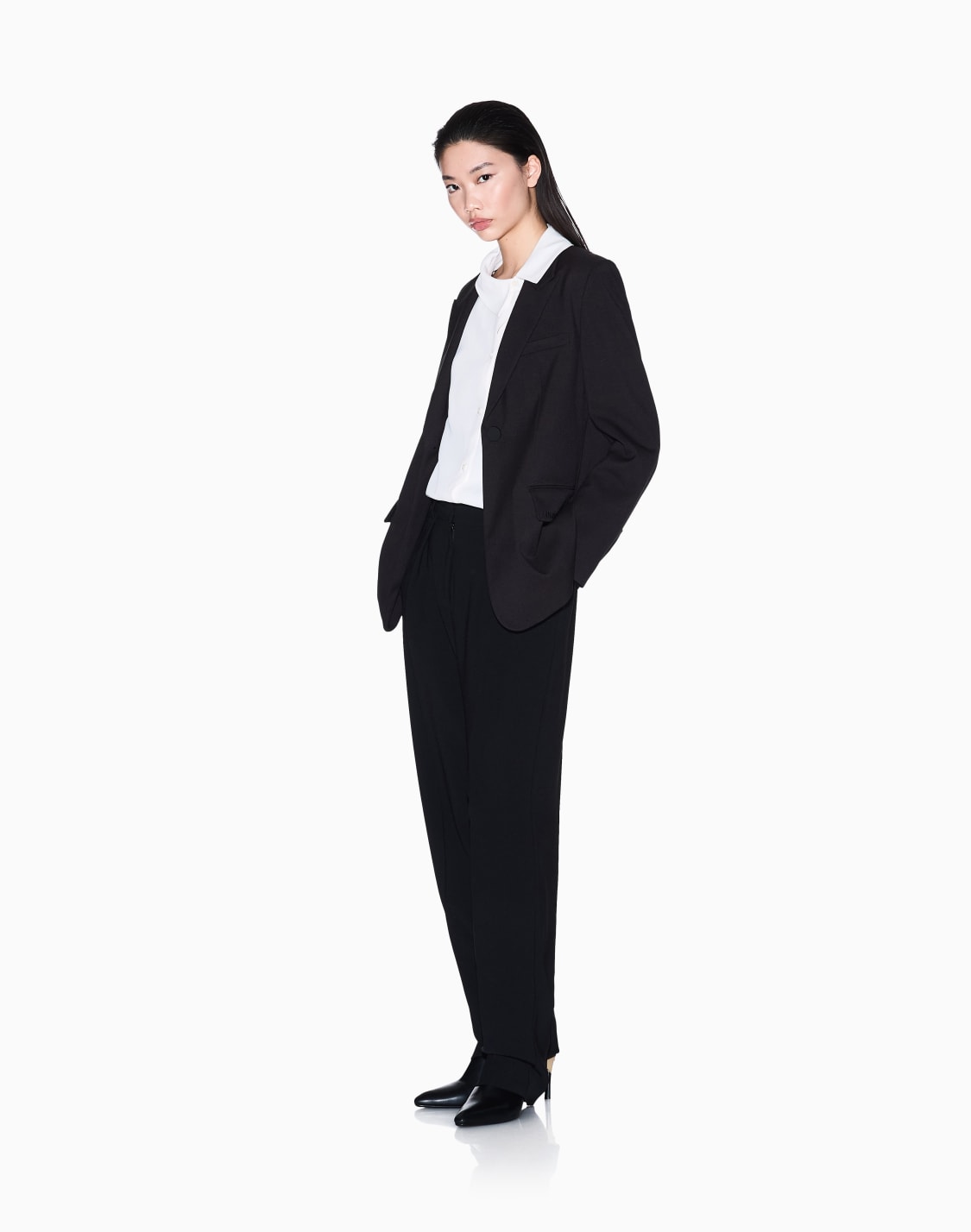 trousers-with-pleats-in-flowing-fabric-black--armani-exchange