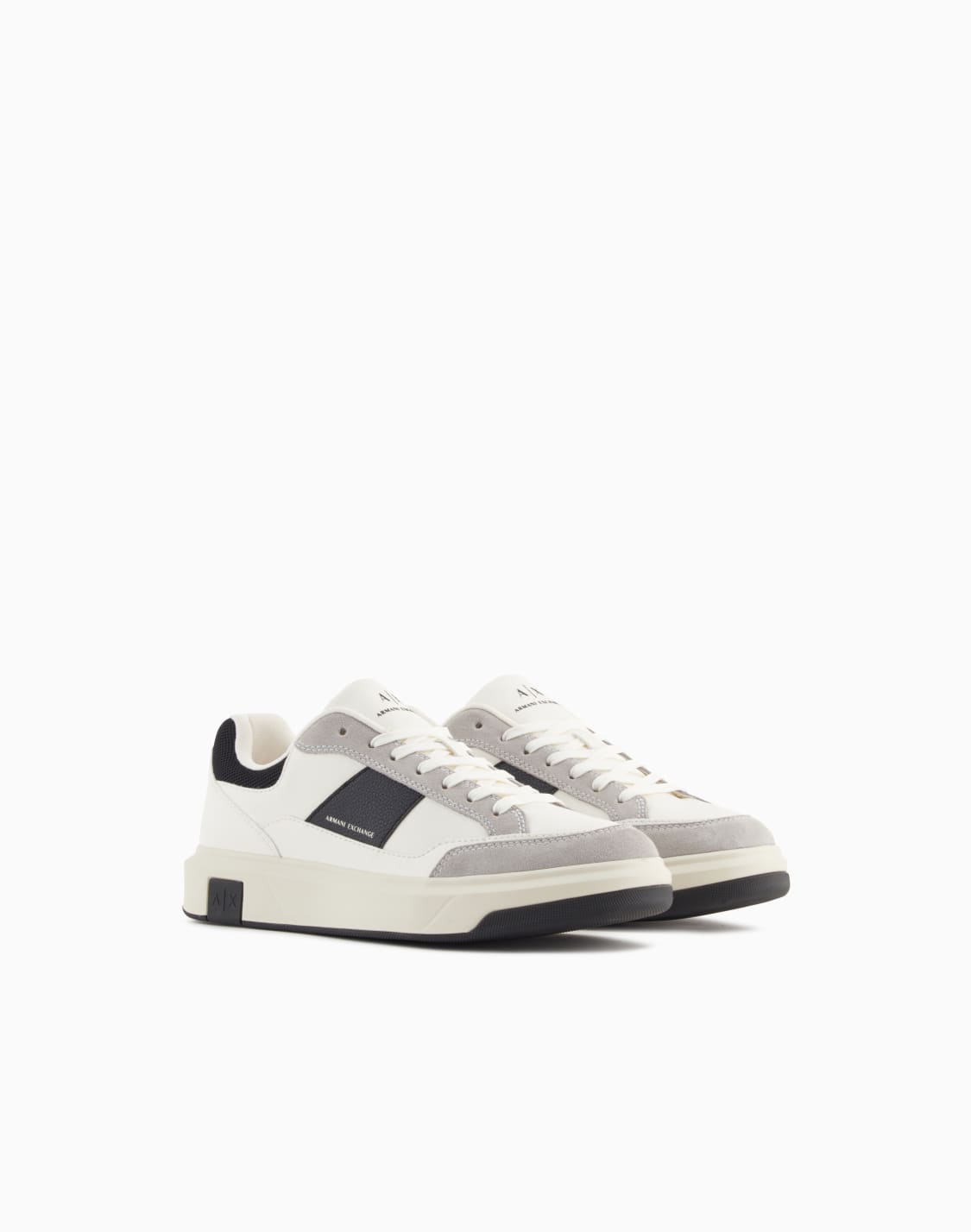 sneakers-with-contrasting-inserts-en-dos-tonos--armani-exchange