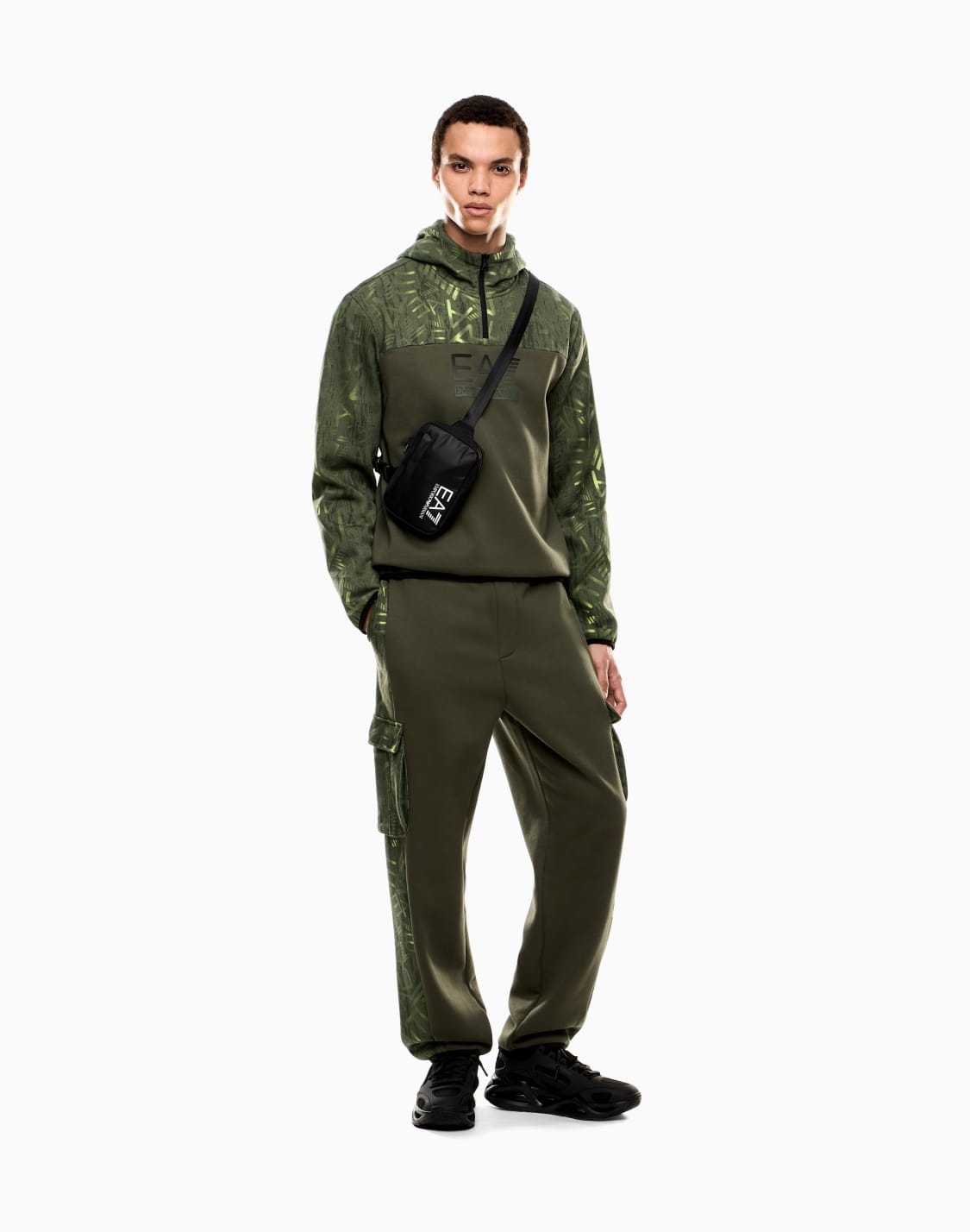 felpa-con-cappuccio-graphic-series-in-jersey-di-cotone-verde--ea7