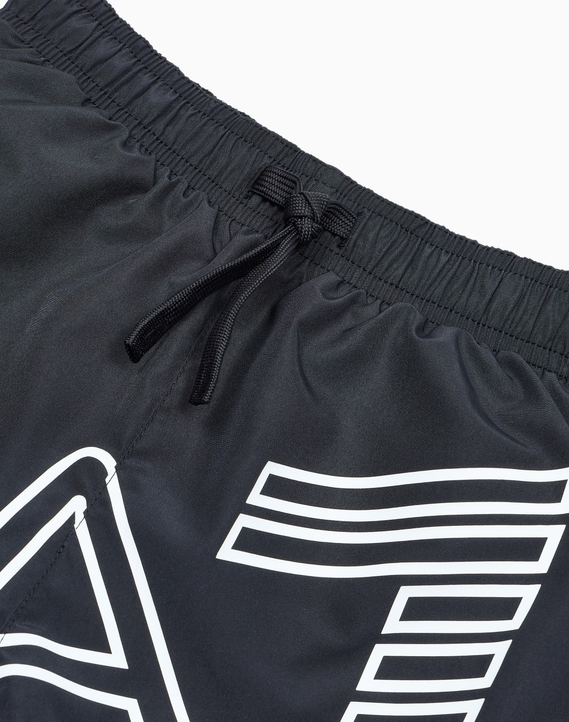 beachwear-boxers-black--ea7