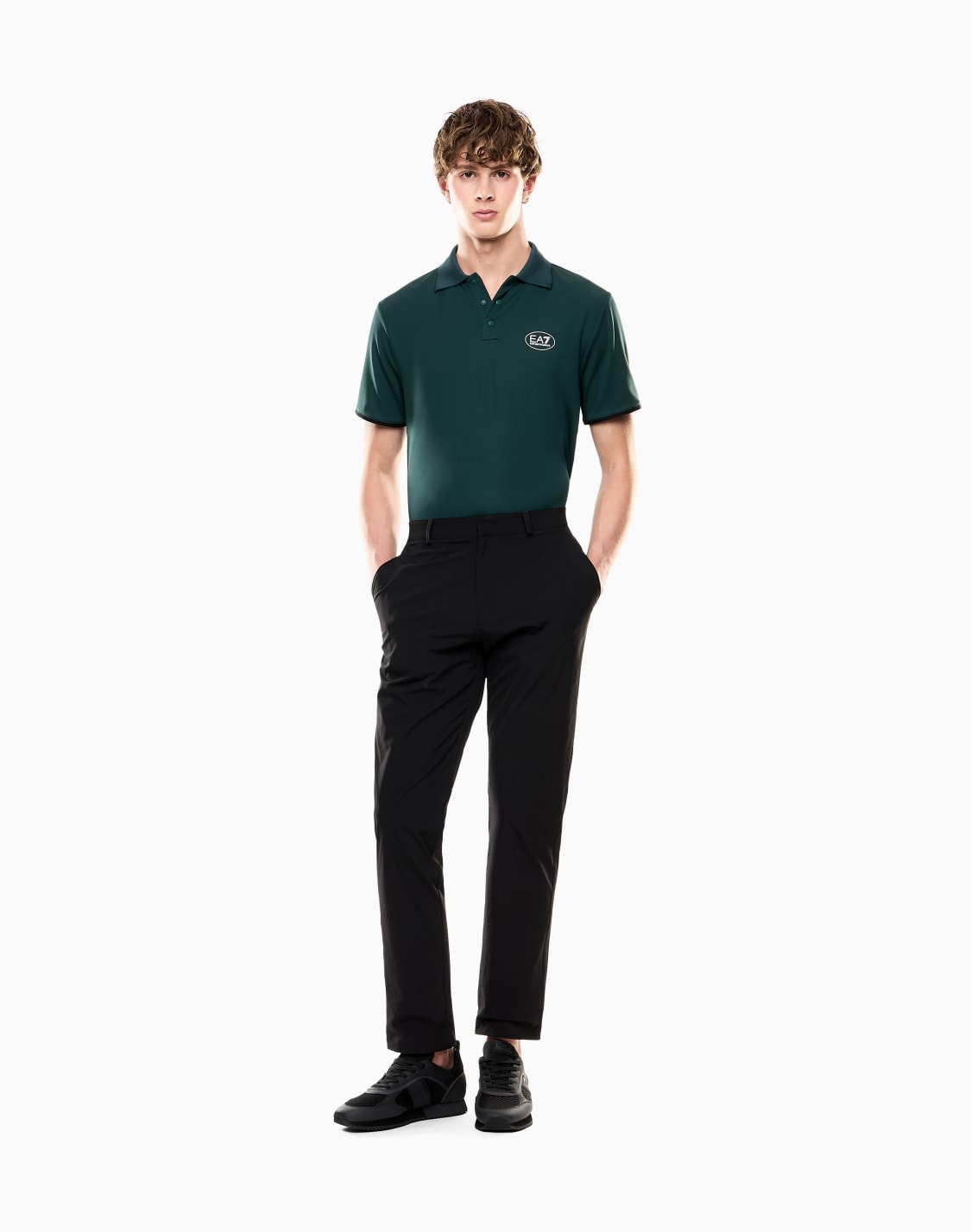 polo-golf-pro-a-maniche-corte-in-tessuto-tecnico-ventus7-verde--ea7