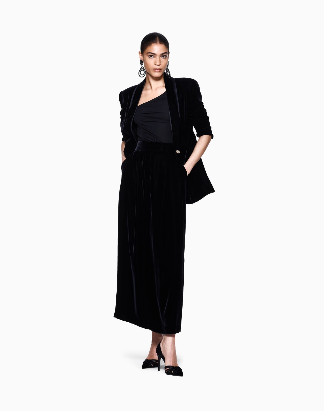 pullover-aus-viskose-jersey-mit-asymmetrischem-ausschnitt-schwarz--giorgio-armani