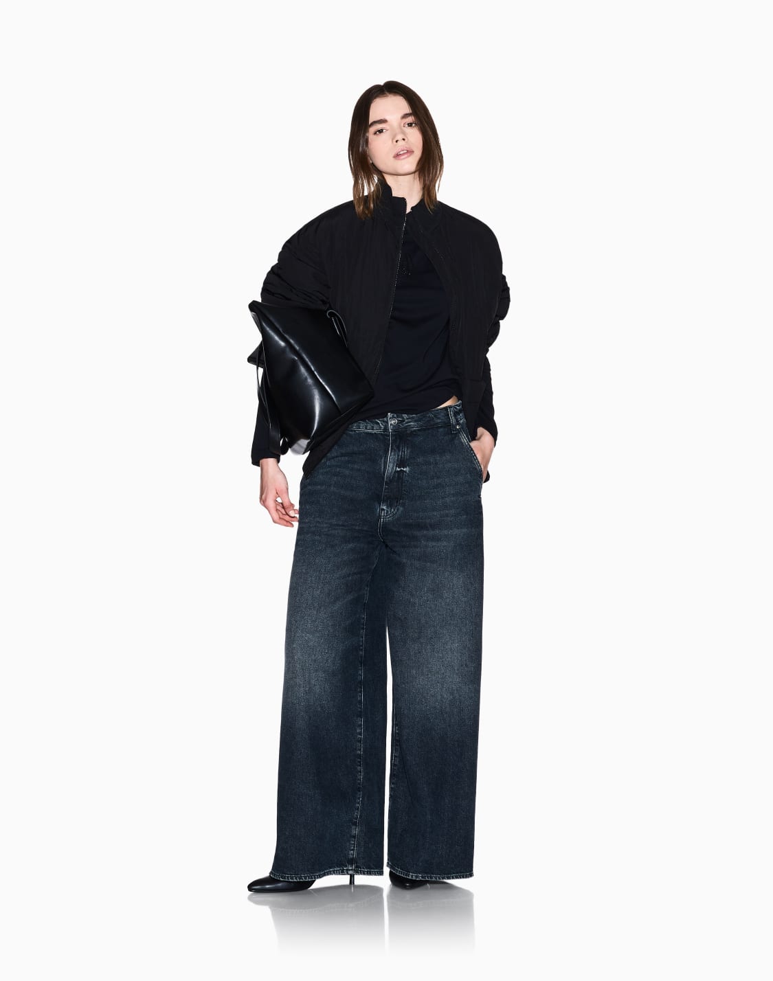 ストンロゴ-長袖クルネックtシャツ-ブラック--armani-exchange