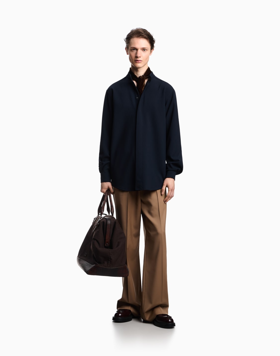 camicia-collo-guru-in-jersey-crepe-effetto-piquet-3d-icon-blu--emporio-armani