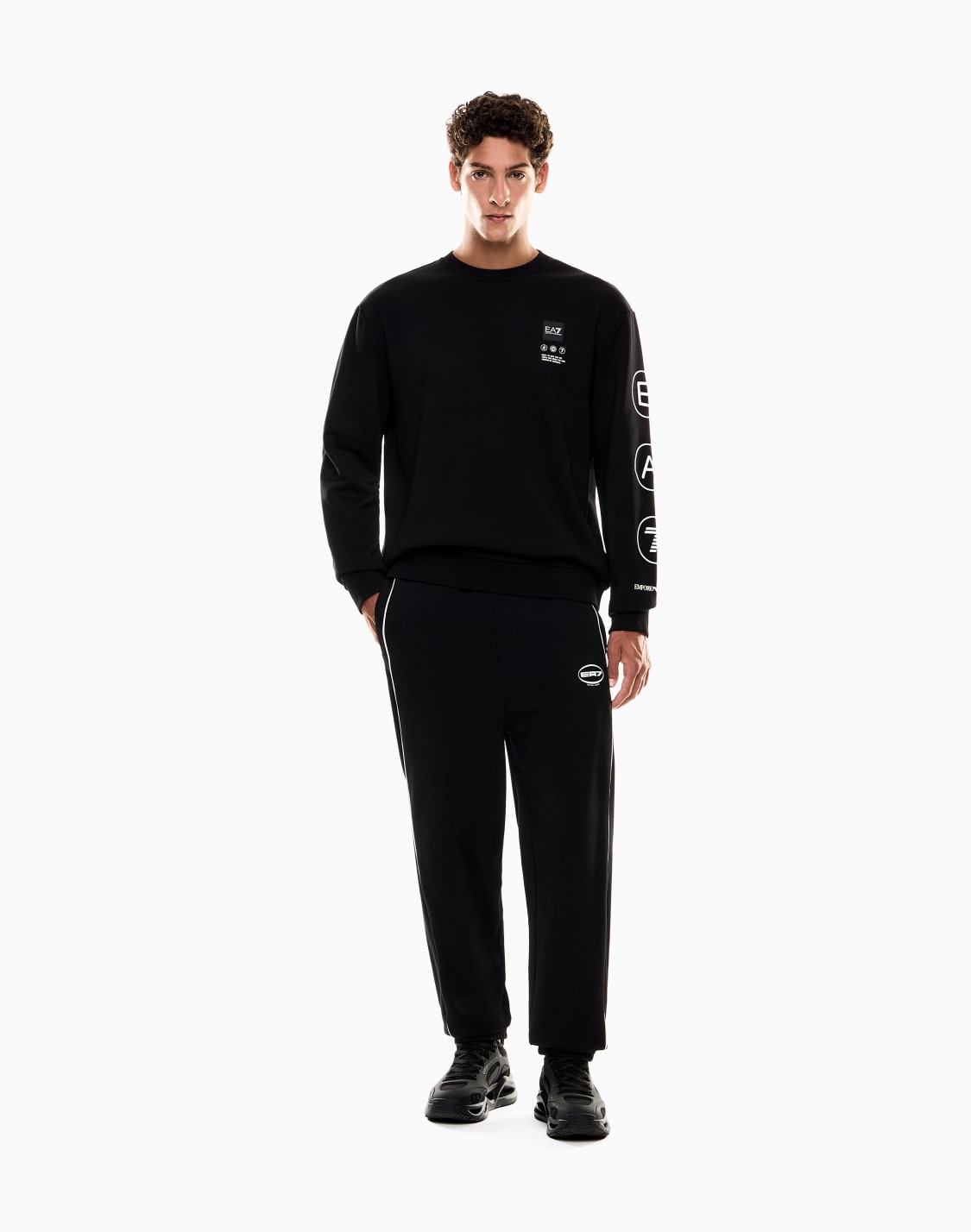 felpa-girocollo-logo-series-in-french-terry-di-cotone-nero--ea7
