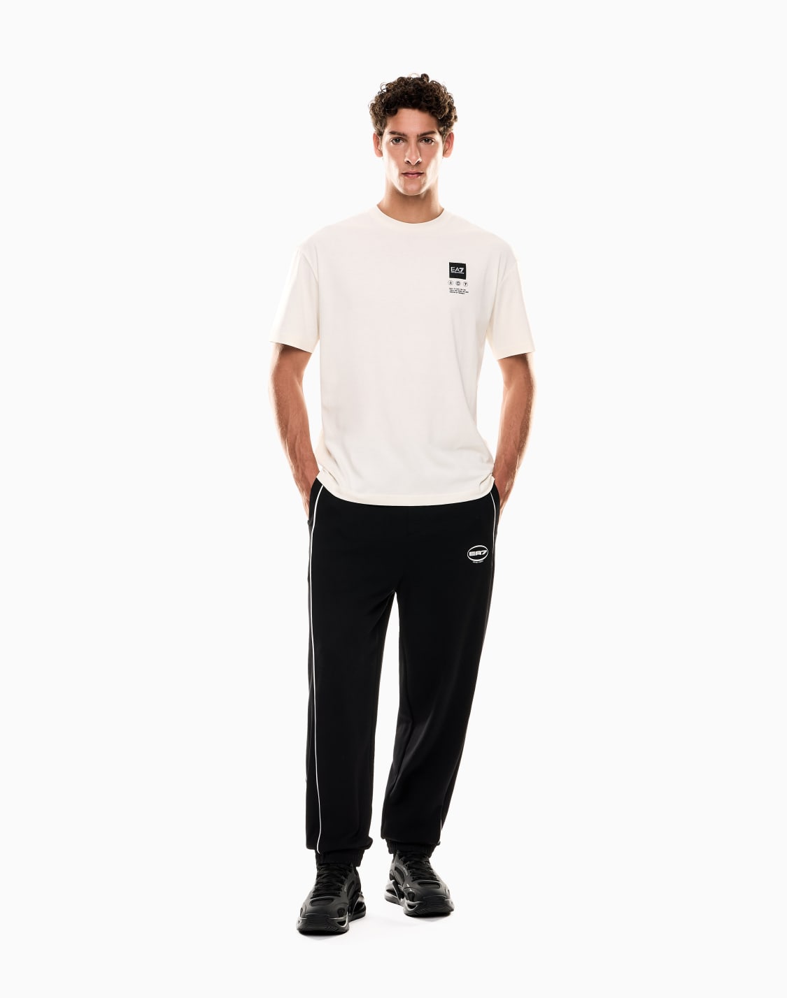 t-shirt-logo-series-in-jersey-di-cotone-con-stampa-bianco--ea7