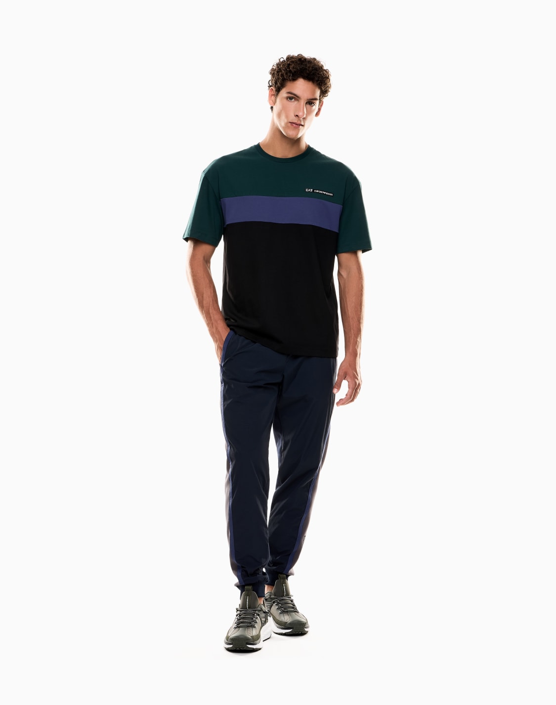athletic-colour-block-cotton-blend-crew-neck-t-shirt-green--ea7