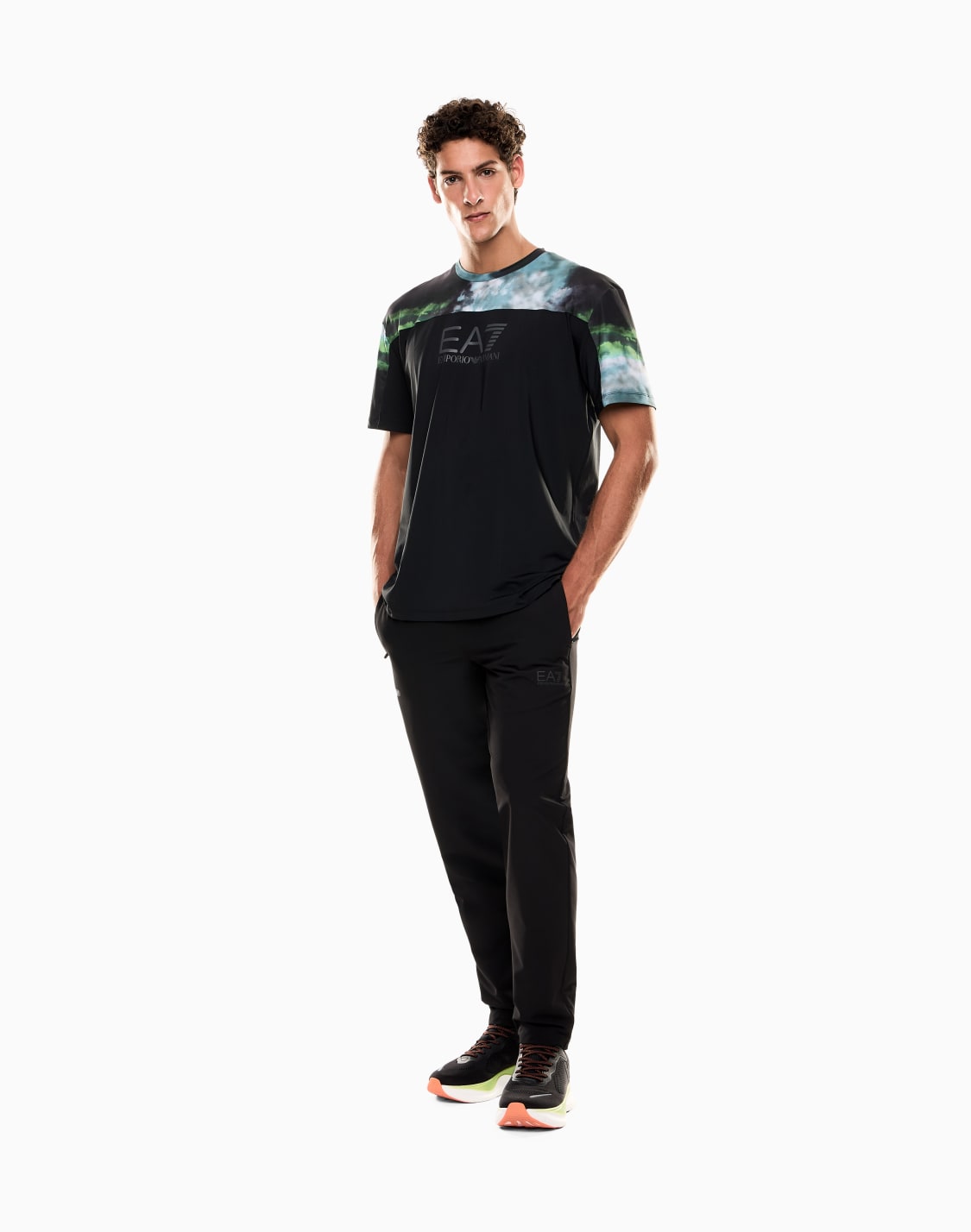 dynamic-athlete-プリントtシャツ-ventus7テクニカルファブリック-マルチカラ--ea7