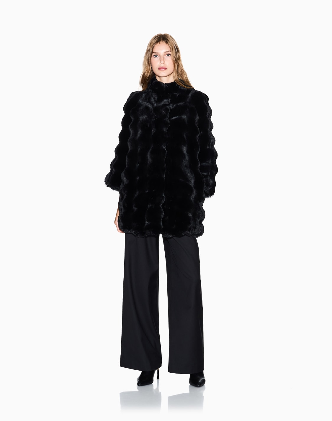 faux-fur-jacket-with-waves-black--armani-exchange