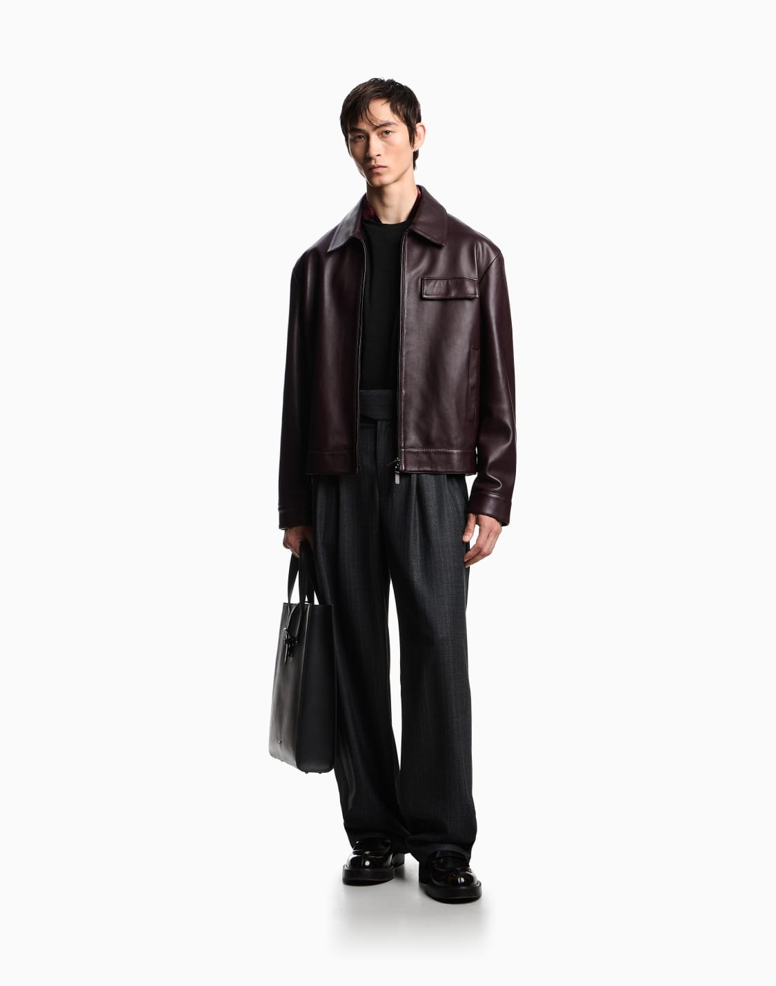 linen-t-shirt-with-eagle-embroidery-patch-black--emporio-armani