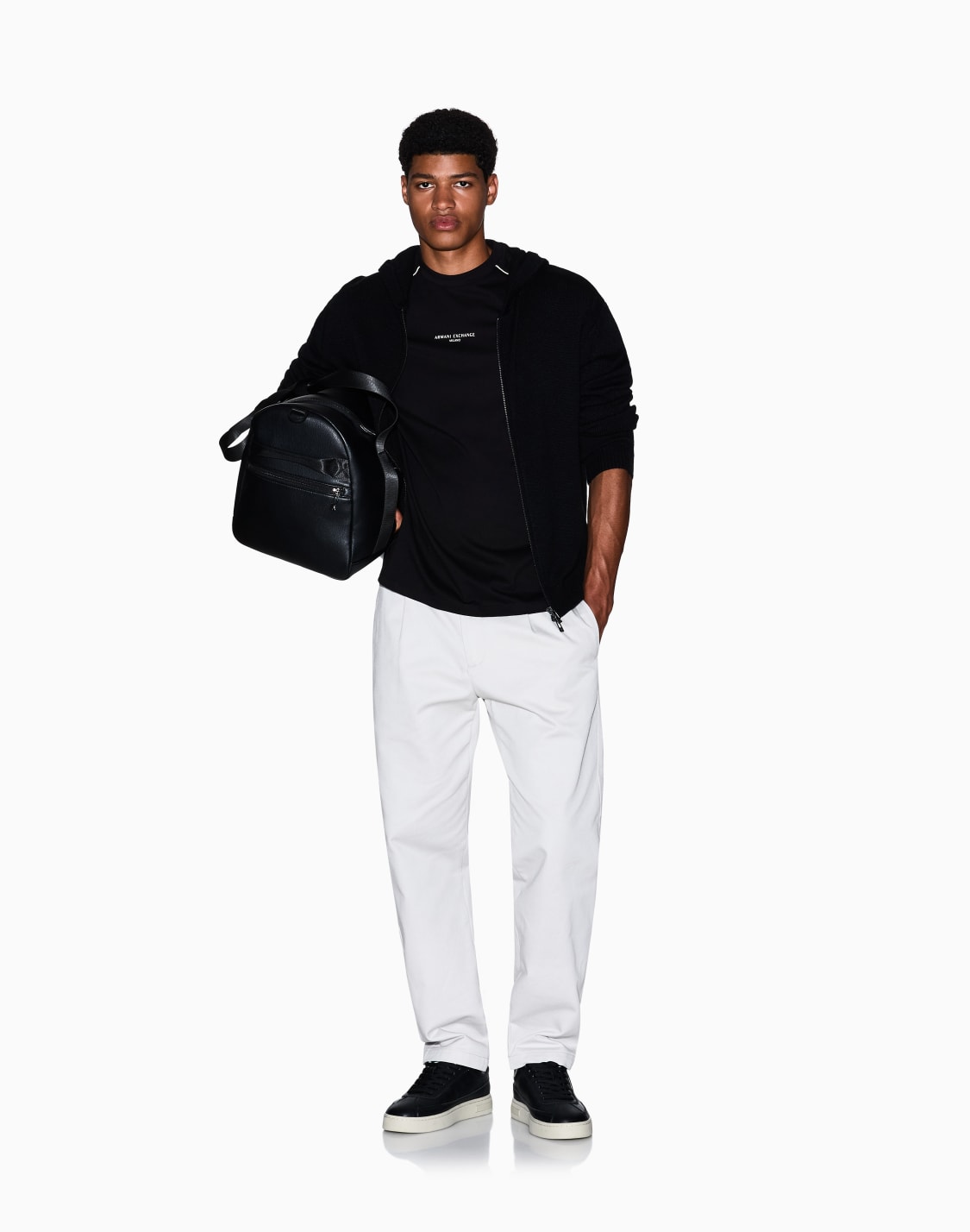 t-shirt-coupe-rgulire-avec-passepoil-contrast-noir--armani-exchange