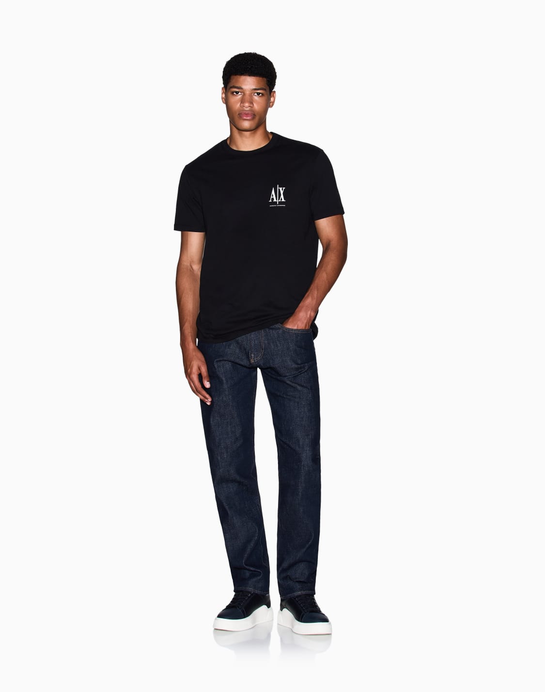 camisetas-regular-fit-negro--armani-exchange