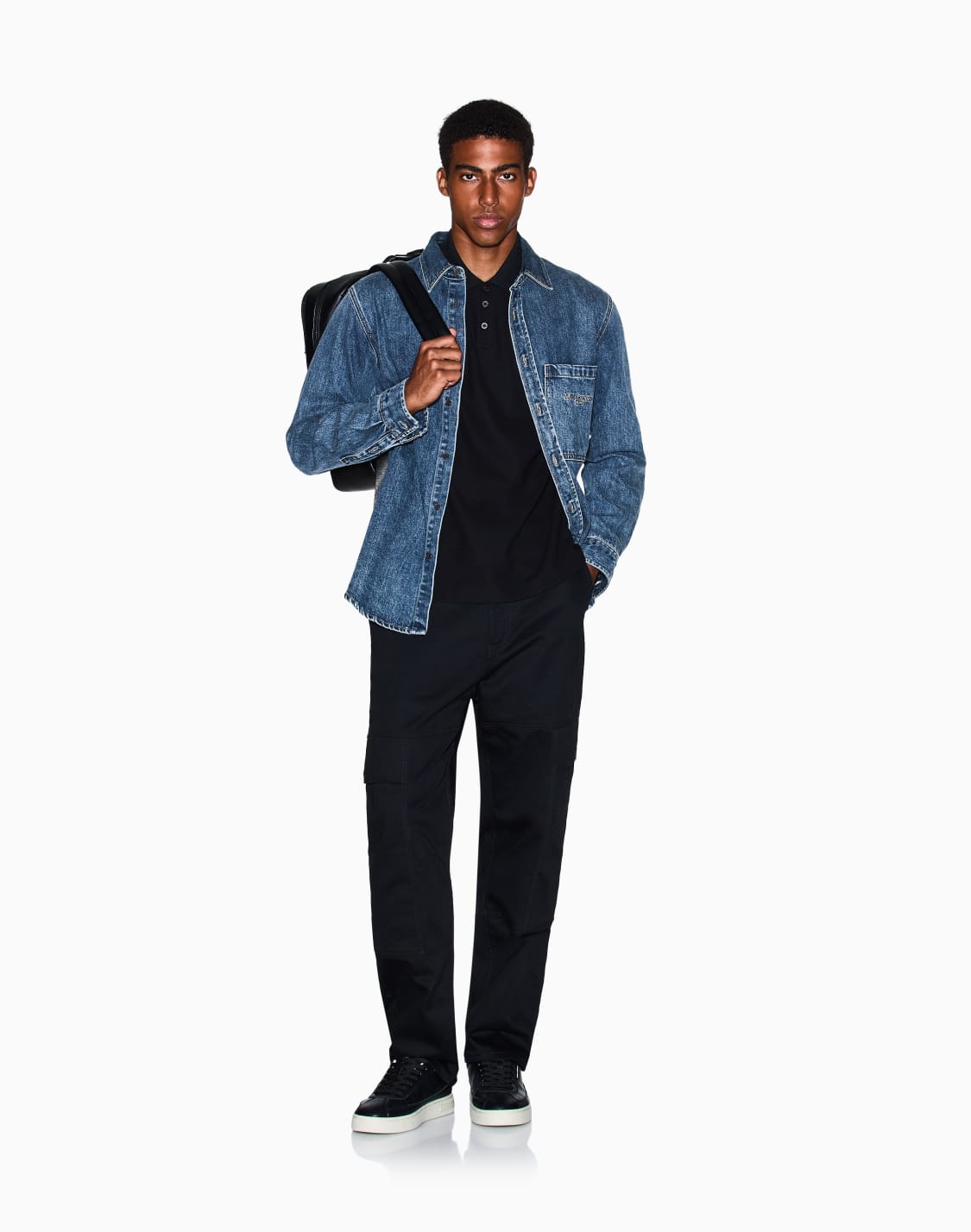 polos-negro--armani-exchange