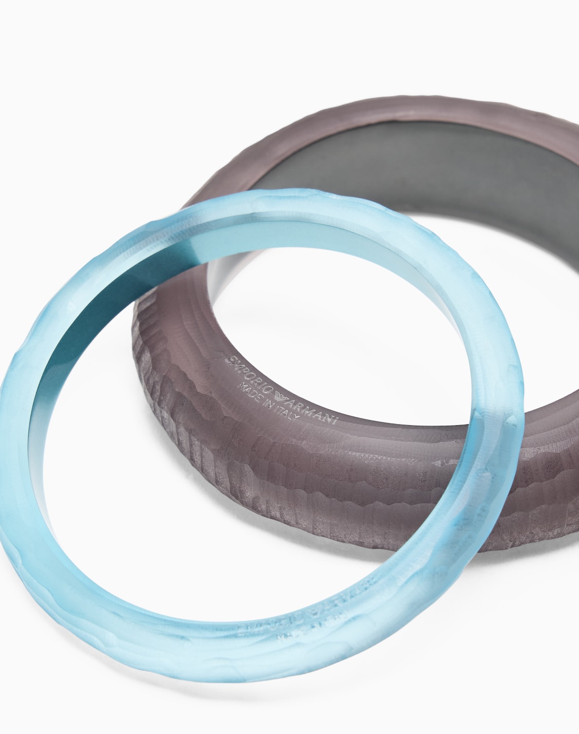 lot-de-2-bracelets-rigides-rainurs-gris--emporio-armani
