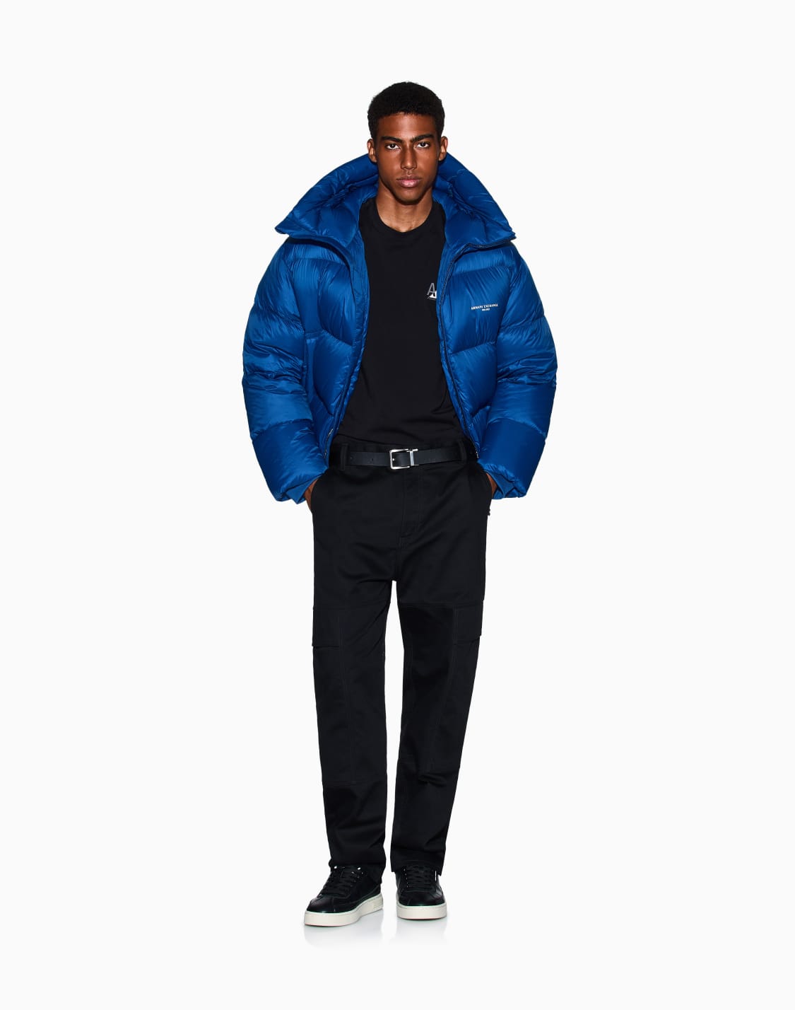 axロゴ-半袖クルネックtシャツ-ブラック--armani-exchange