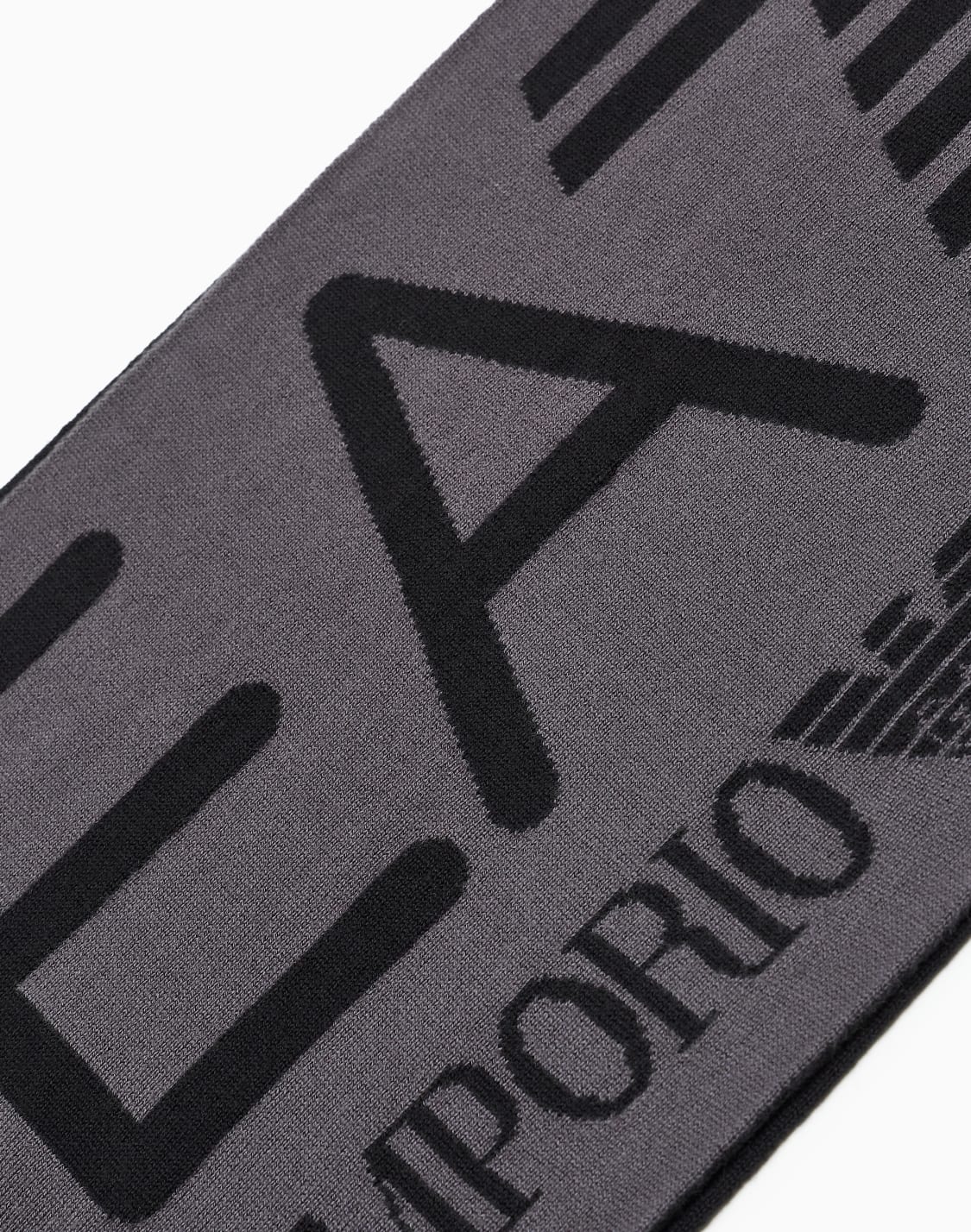 bufanda-visibility-con-maxilogotipo-ea7-gris--ea7