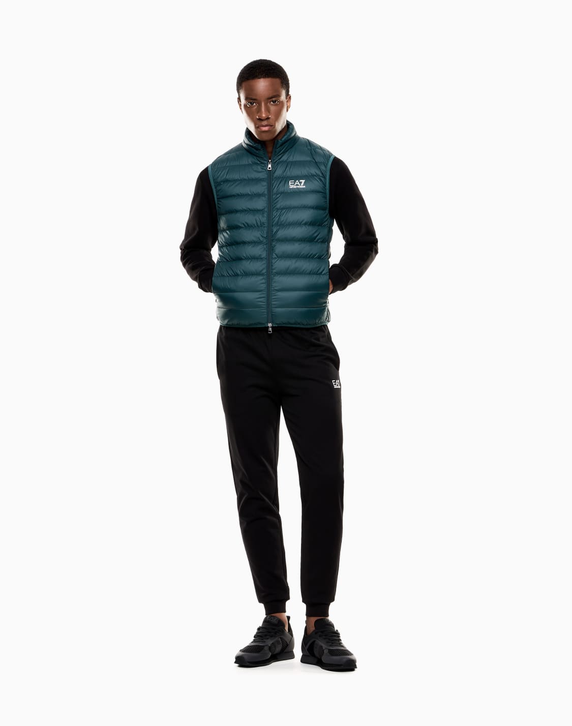 core-identity-packable-gilet-green--ea7