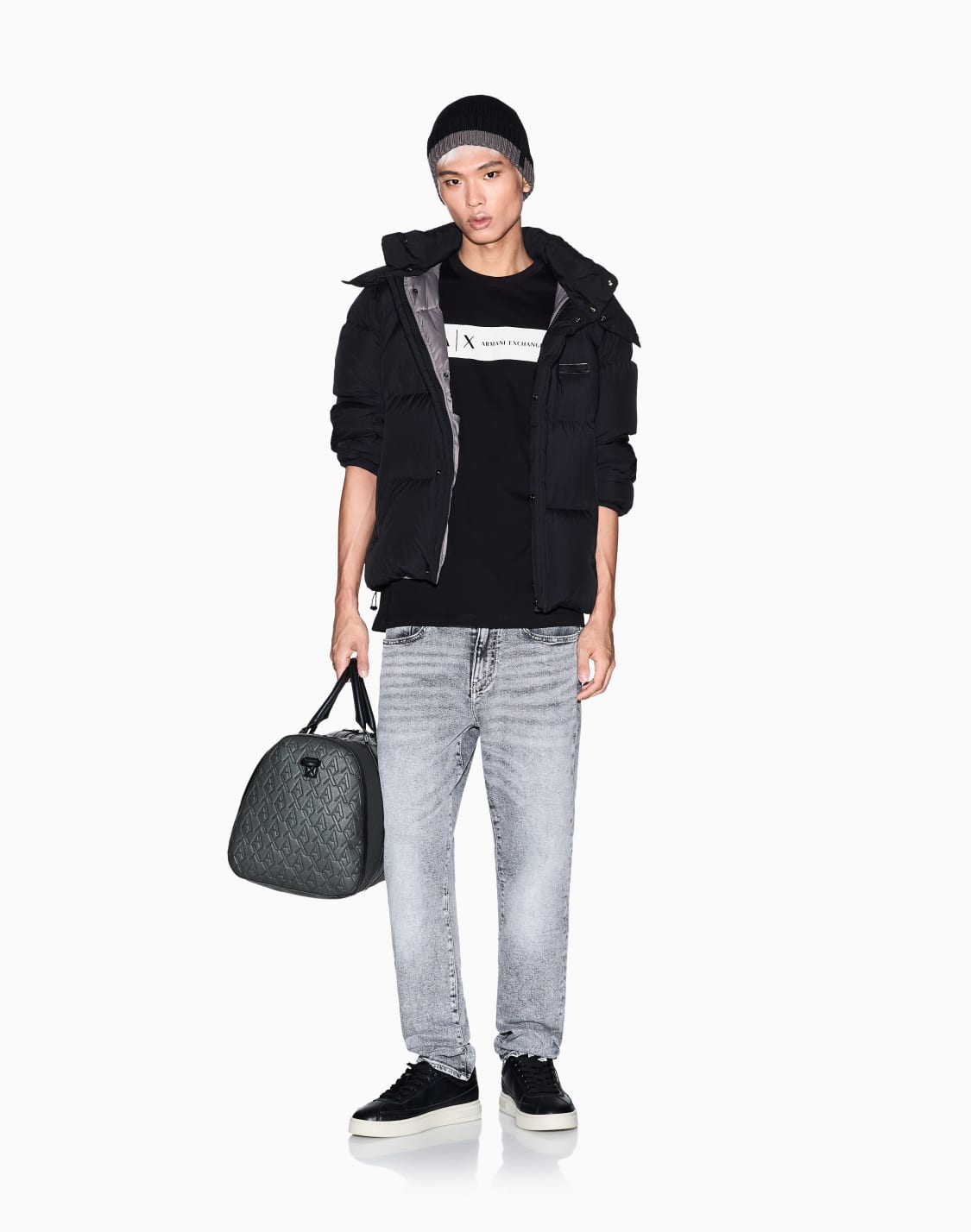 camisetas-regular-fit-negro--armani-exchange