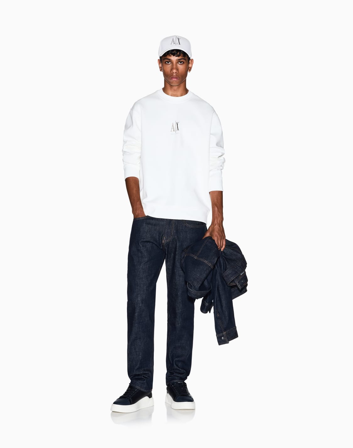 icon-クルネックスウェットプルオバ-ホワイト--armani-exchange