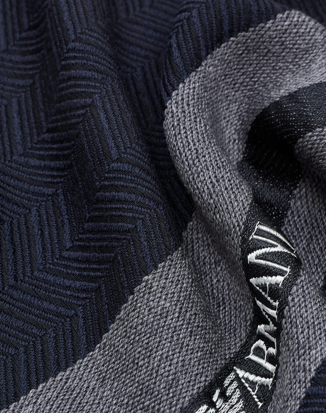 スカフ-ウル-ロゴテプ-ネイビブル--emporio-armani