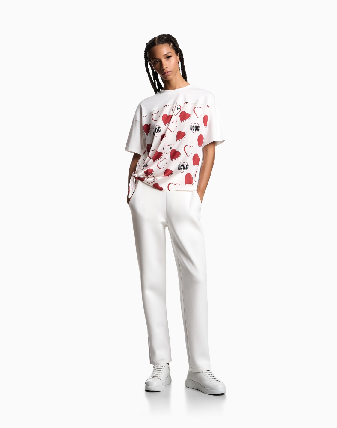 asv-バレンタインデ-カプセルコレクション-tシャツ-ジャジ-サテンインサション-ホワイト--emporio-armani