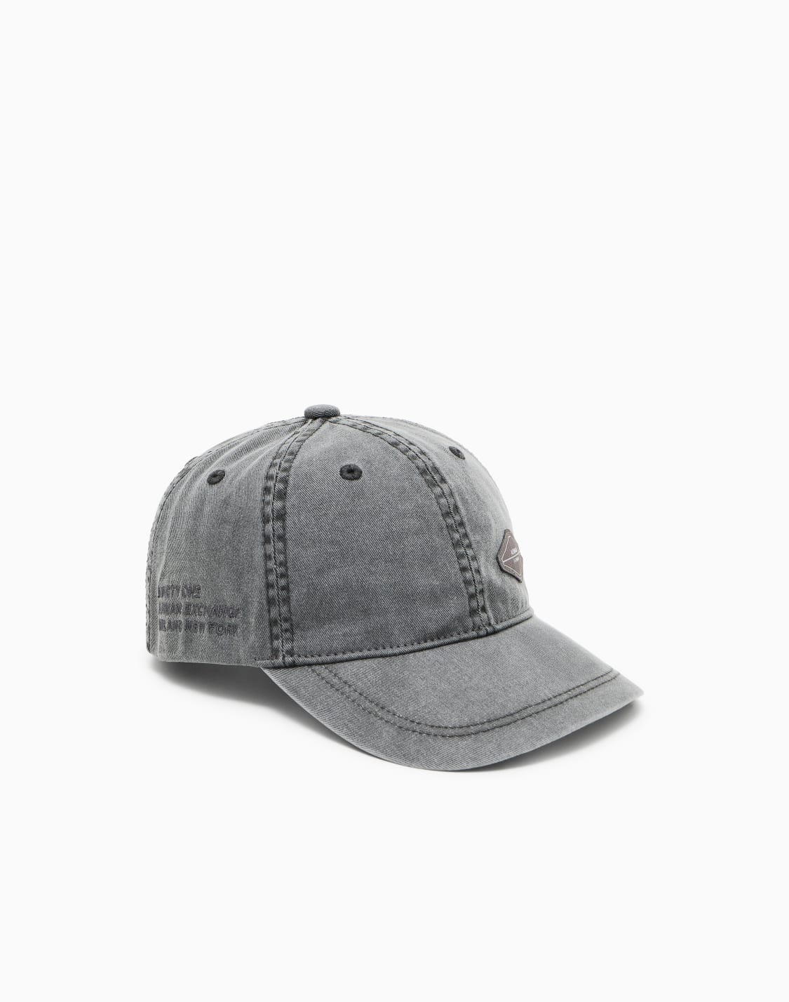 embroidered-denim-hat-grey--armani-exchange