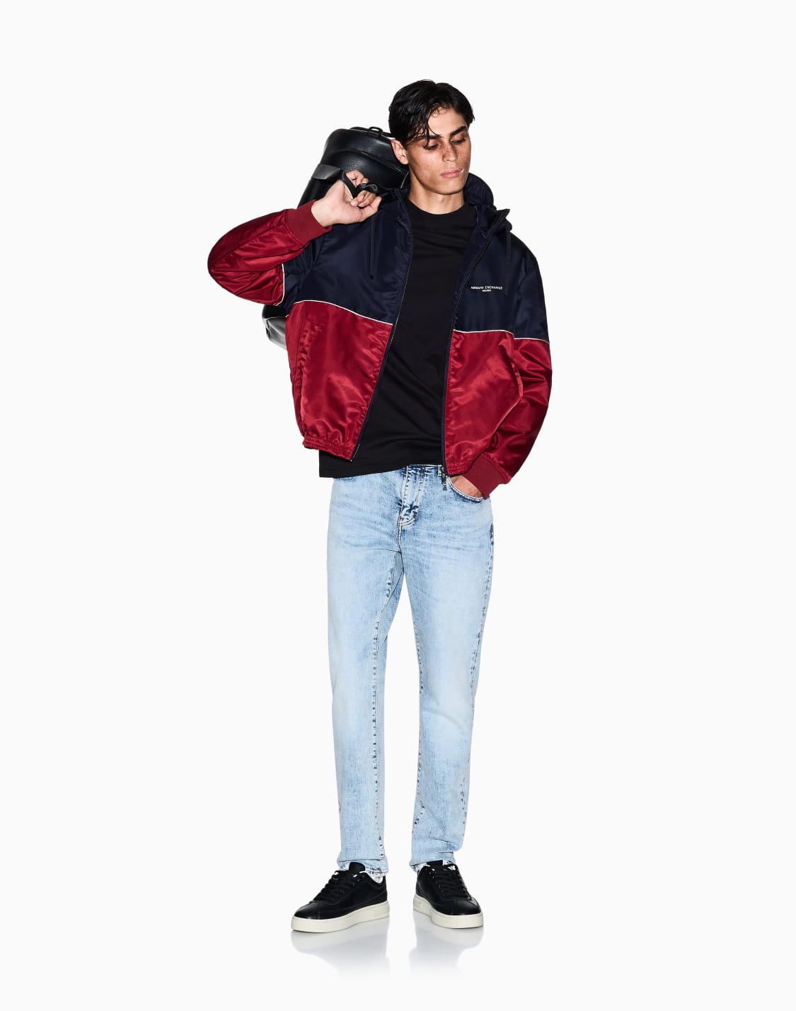 カラブロック-フデッドブルゾン-ブル--armani-exchange