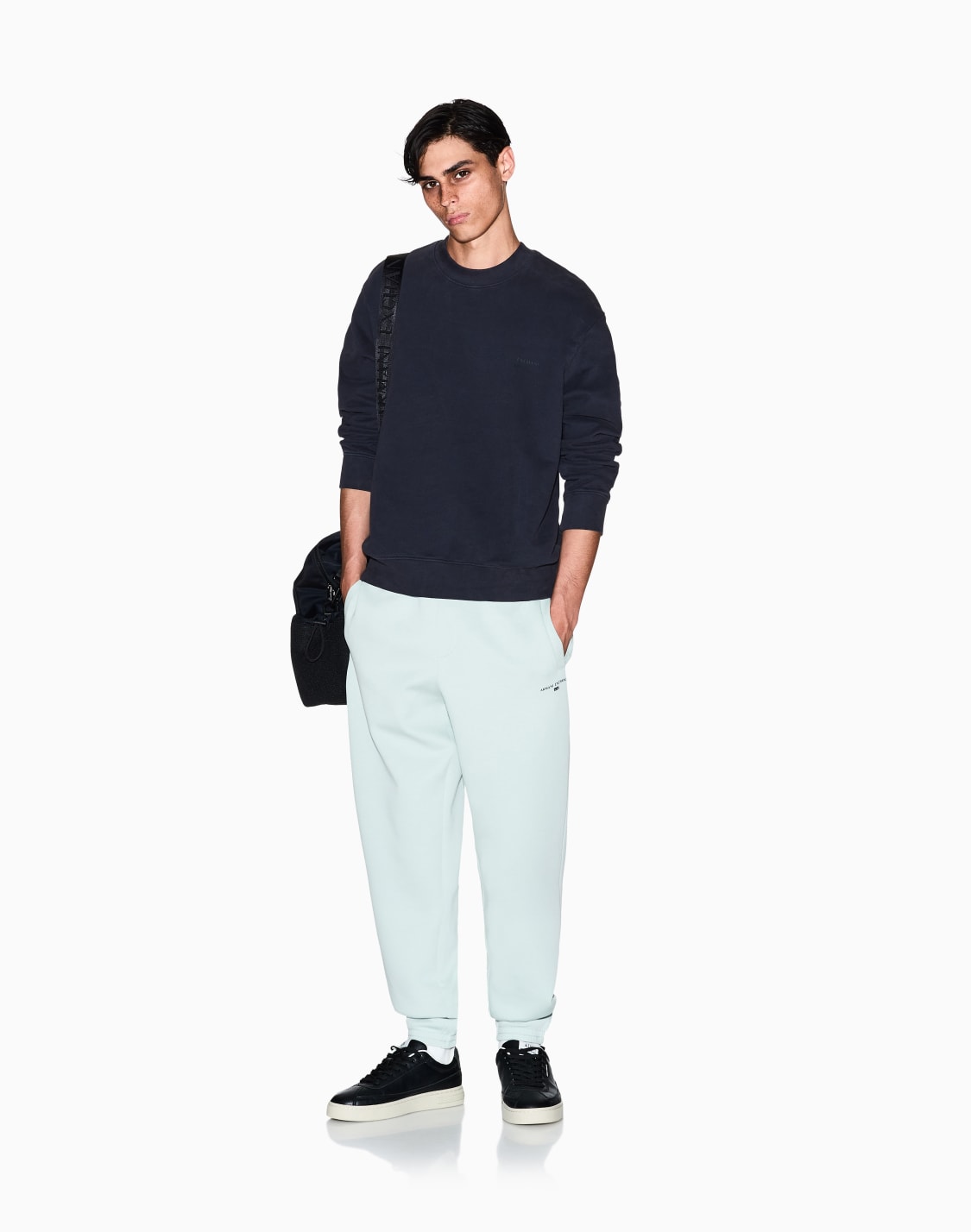 バックロゴ-カボナイズドフレンチテリ-プルオバ-ネイビブル--armani-exchange