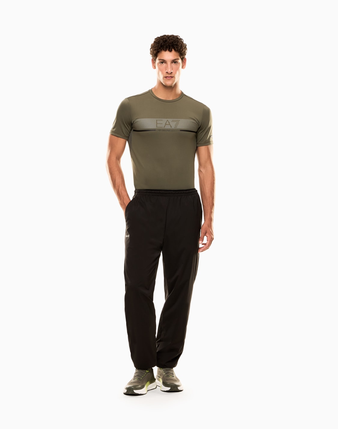 dynamic-athlete-クルネックtシャツ-vigor7テクニカルファブリック-グリン--ea7