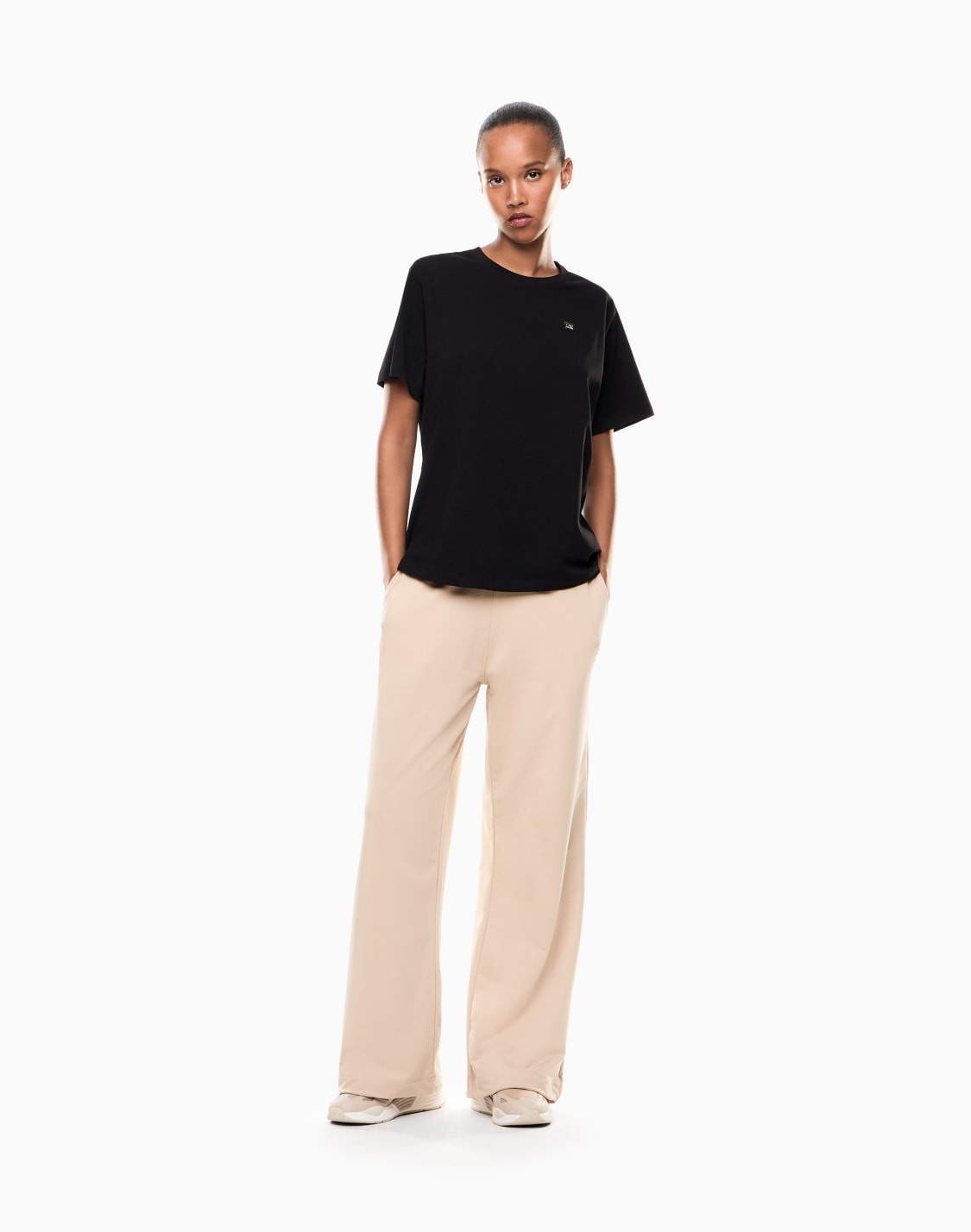 core-lady-short-sleeved-t-shirt-in-stretch-cotton-jersey-black--ea7
