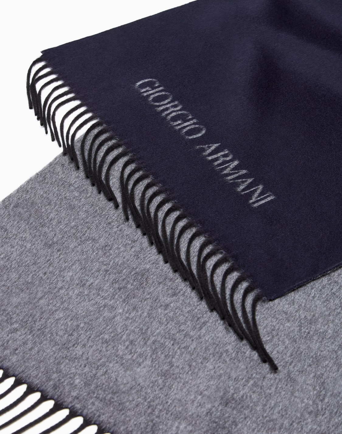 silk-and-cashmere-scarf-blue--giorgio-armani