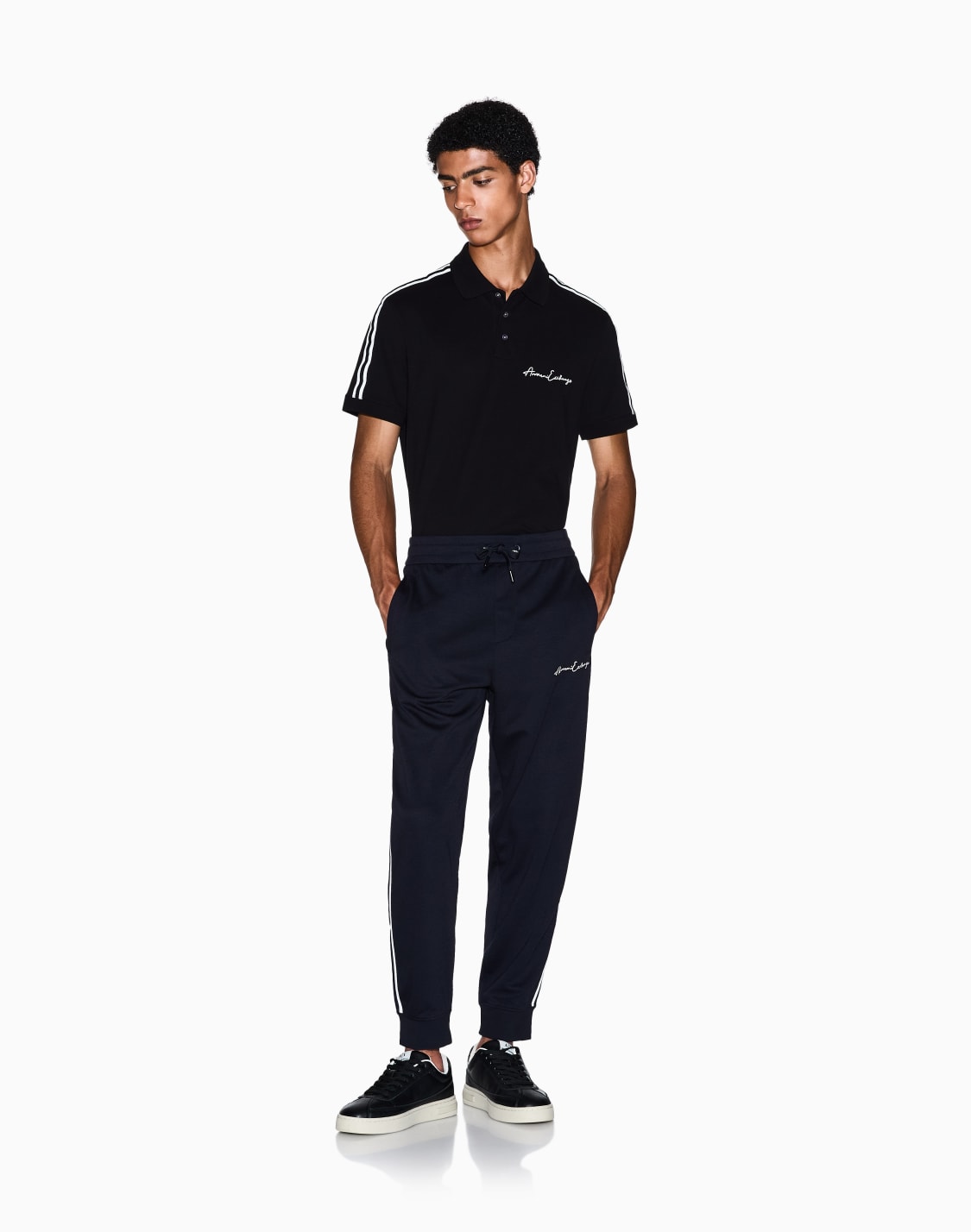 シグネチャロゴ-半袖ポロシャツ-ブラック--armani-exchange