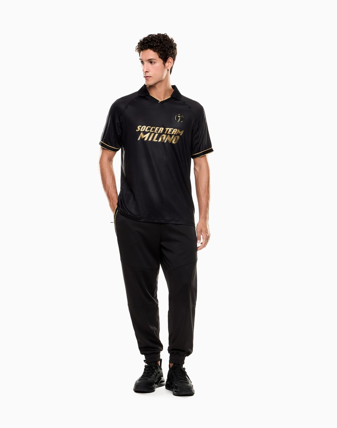 soccer-joggers-in-technical-fabric-black--ea7