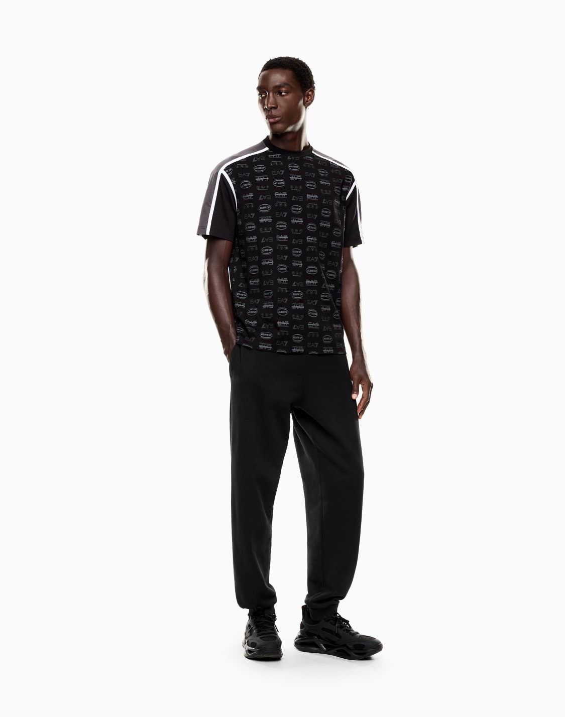 logo-series-cotton-crew-neck-t-shirt-with-all-over-monogram-motif-black--ea7