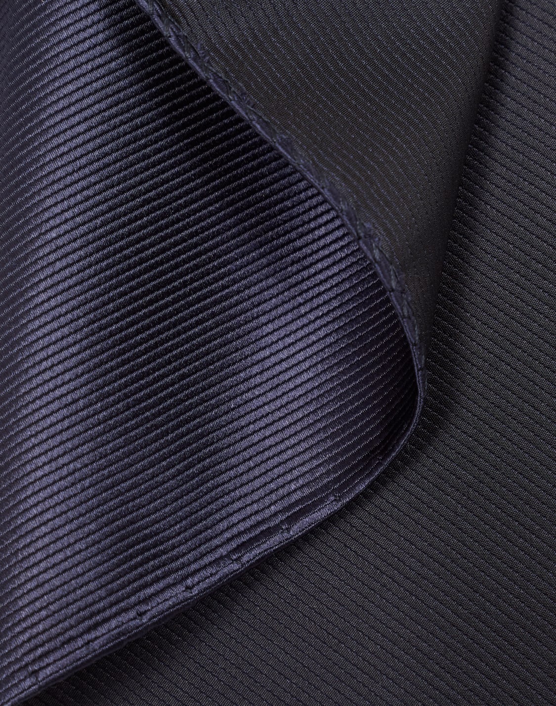 silk-pocket-square-blue--giorgio-armani
