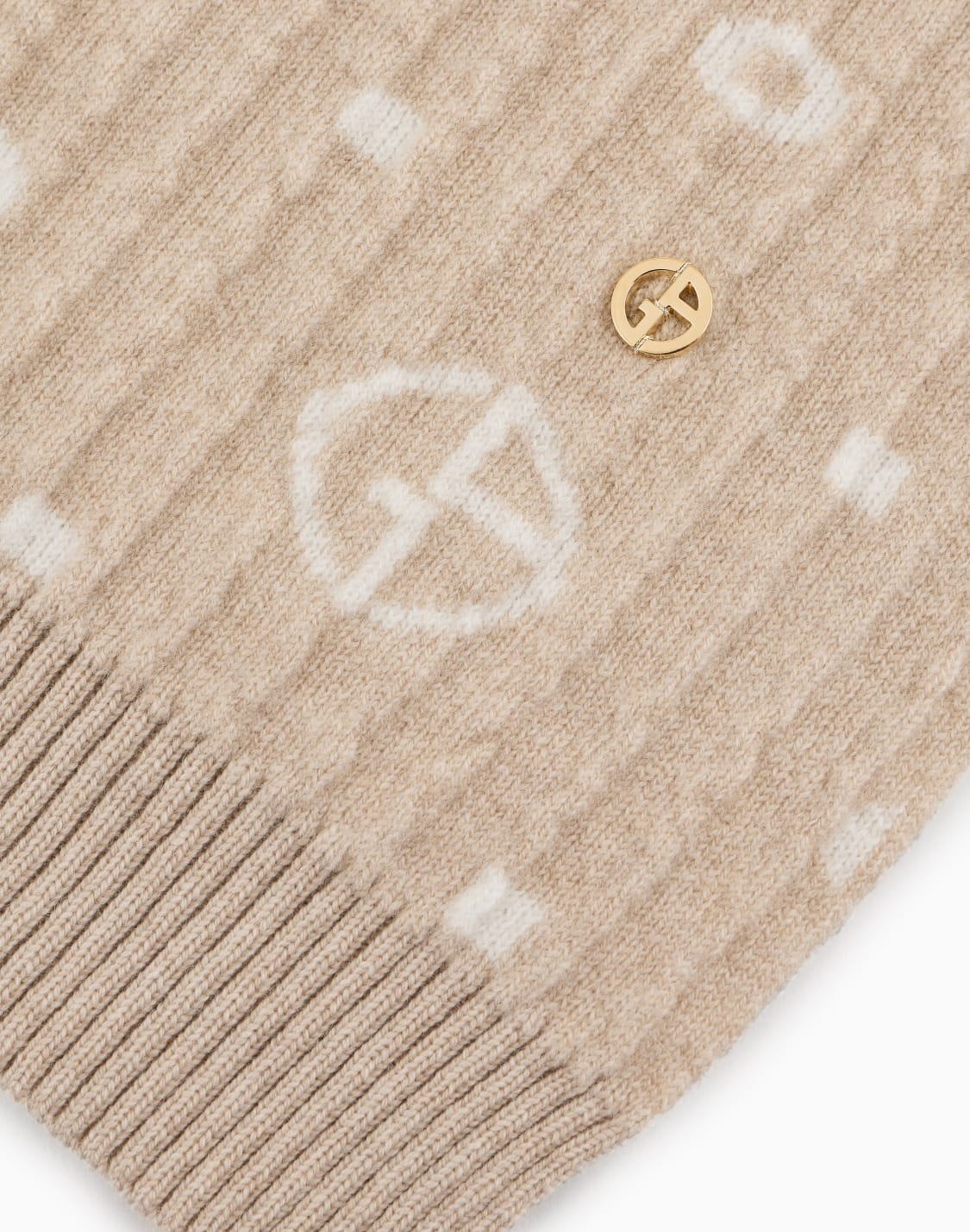 poldo-x-giorgio-armani-jumper-in-monogram-jacquard-virgin-wool-and-cashmere-beige--giorgio-armani