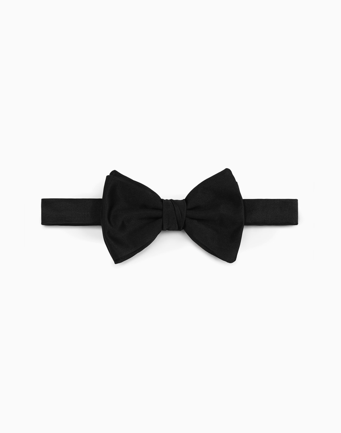 knotted-bow-tie-in-micro-textured-pure-silk-black--emporio-armani
