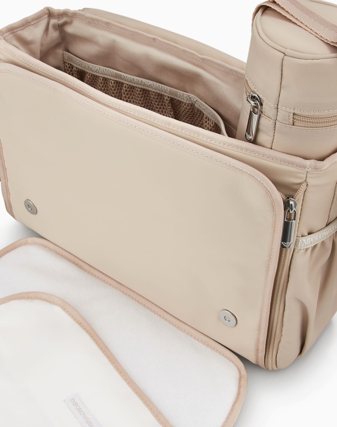 mummy-bag-set-with-eagle-plate-beige--emporio-armani