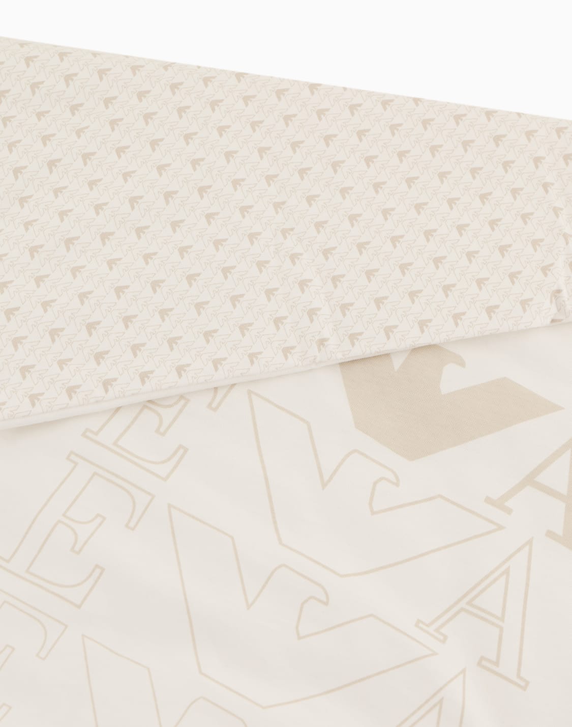 double-faced-blanket-with-op-art-logo-and-eagles-beige--emporio-armani