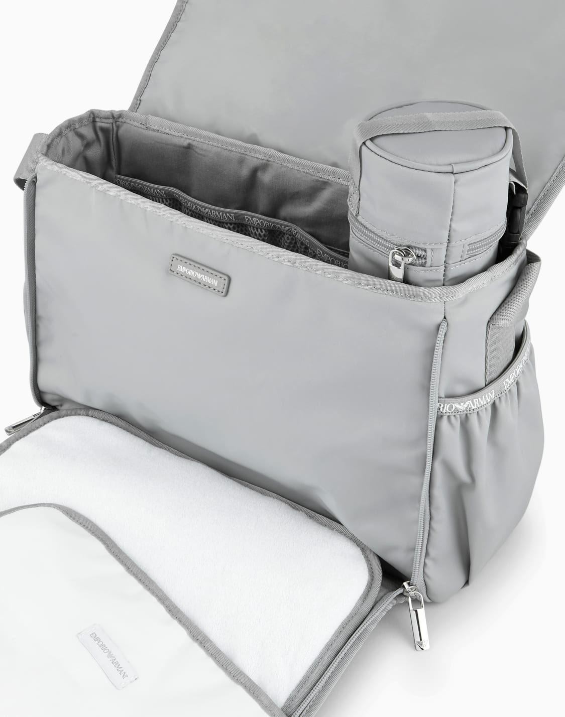 set-mummy-bag-con-placchetta-aquila-grigio--emporio-armani